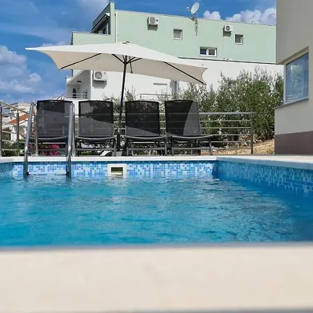 Villa Aninka Komarna Exterior photo